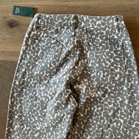 Wild Fable Leopard Print Straight Leg Jeans Size XS - Picture 12 of 13